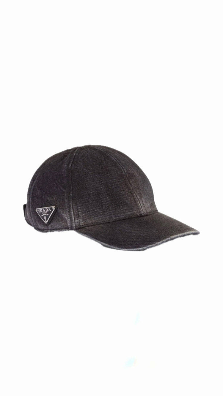GORRA PRADA