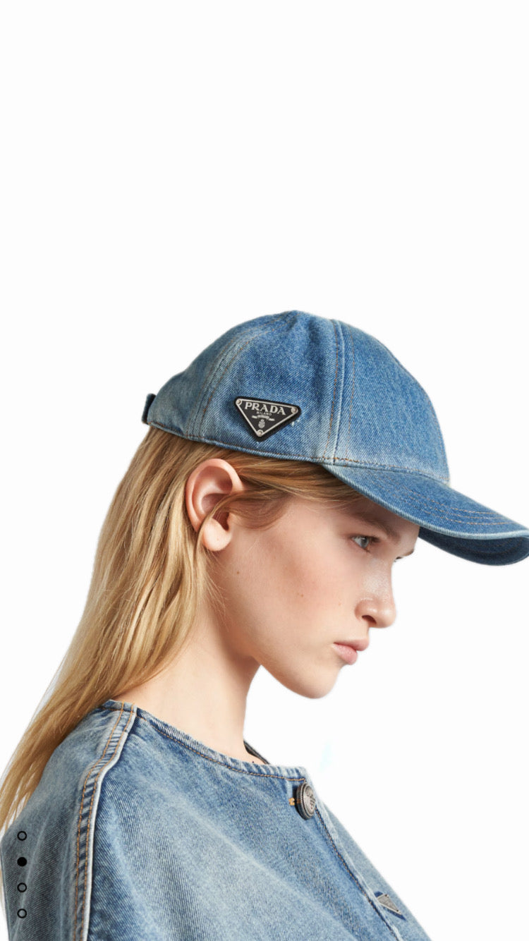 GORRA PRADA